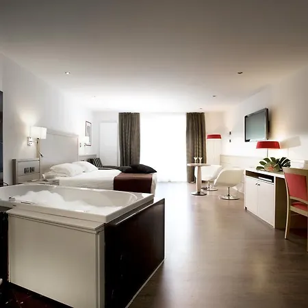 Piz Galin Grand Family & Wellness Hotel 4*