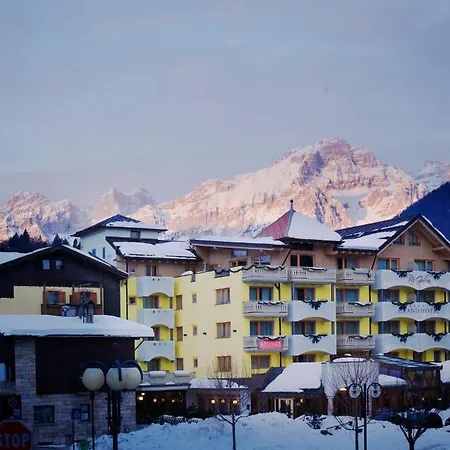 Piz Galin Grand Family & Wellness 4*